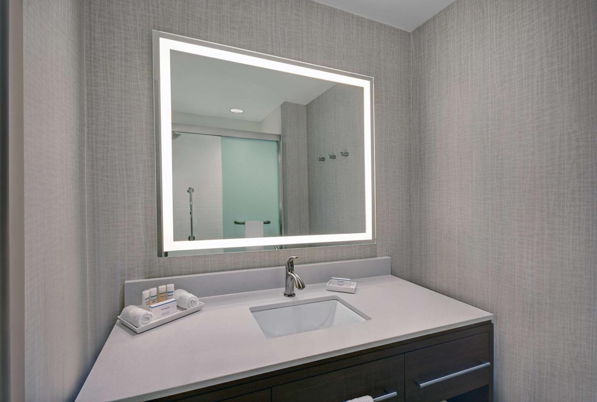 Home2 Suites By Hilton Blacksburg University Esterno foto