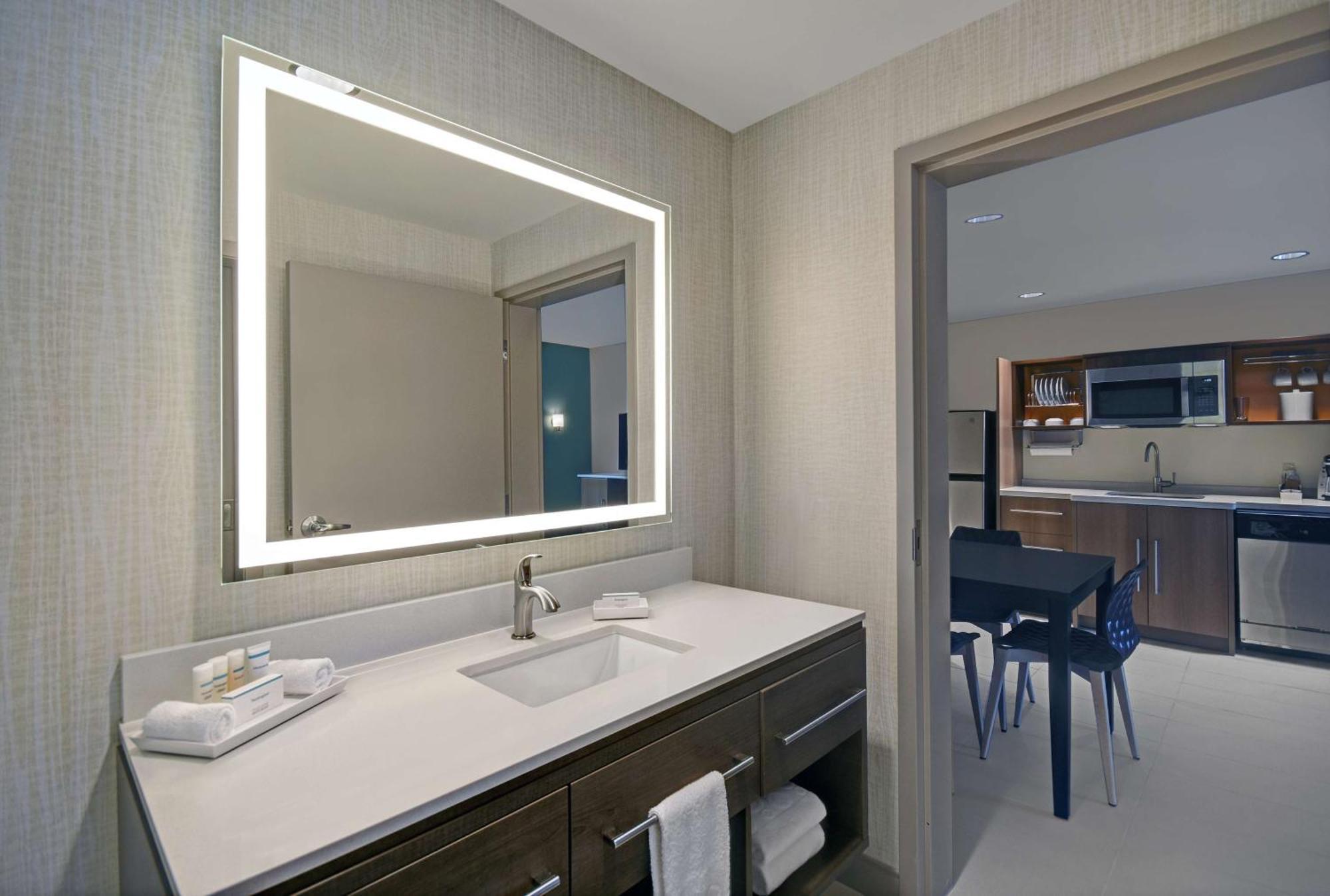 Home2 Suites By Hilton Blacksburg University Esterno foto