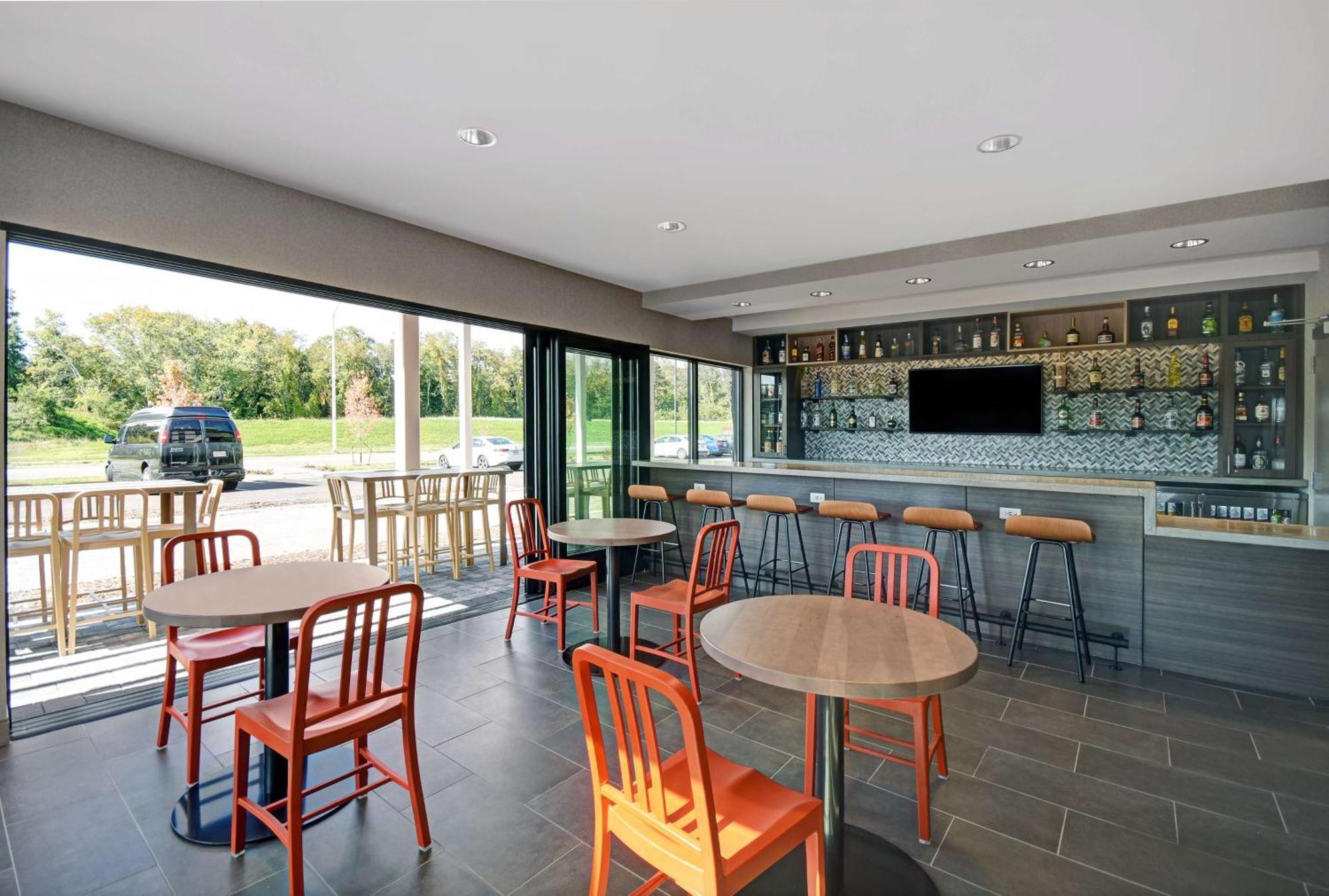 Home2 Suites By Hilton Blacksburg University Esterno foto